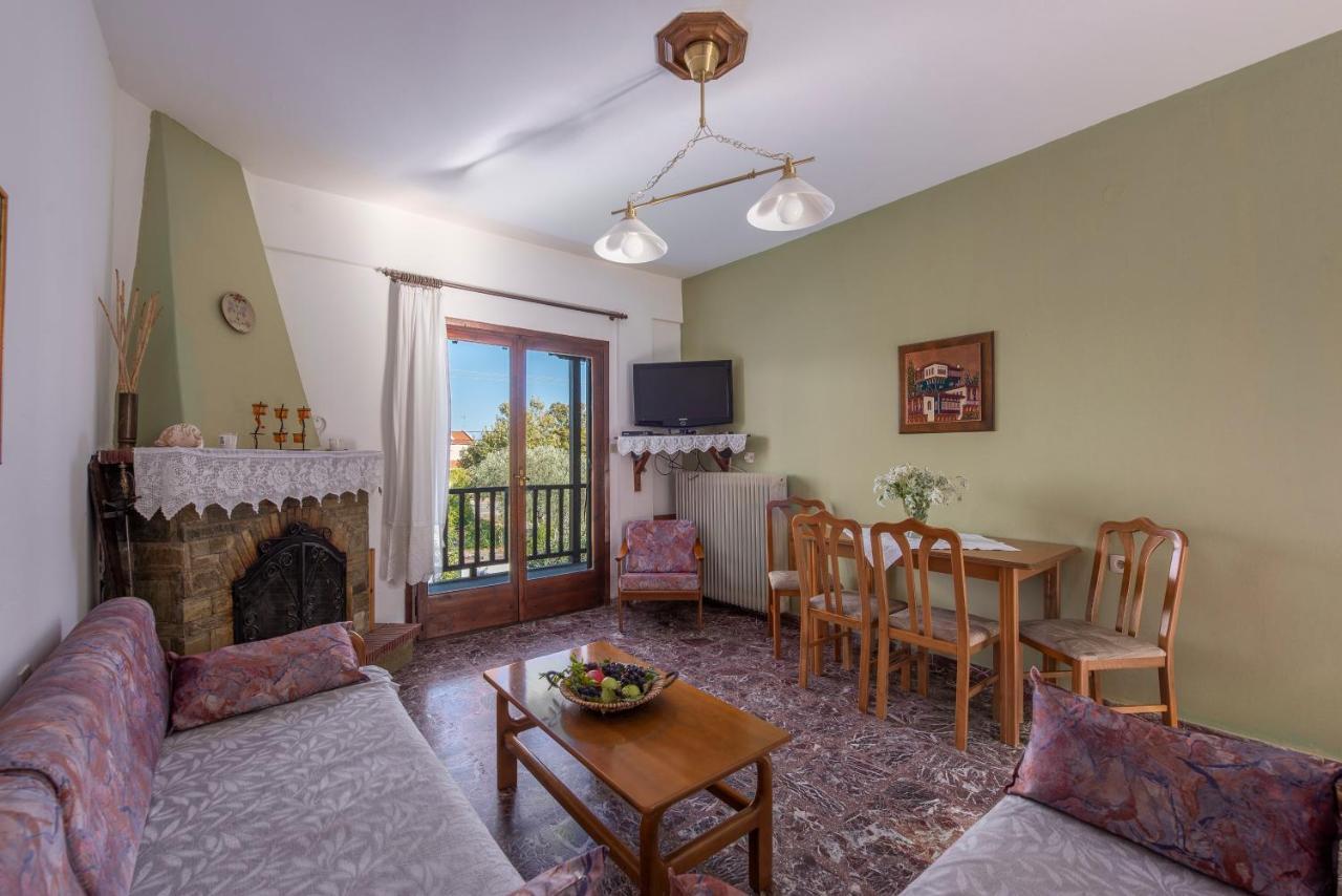Antigoni'S Apartment Вурвуру Екстериор снимка