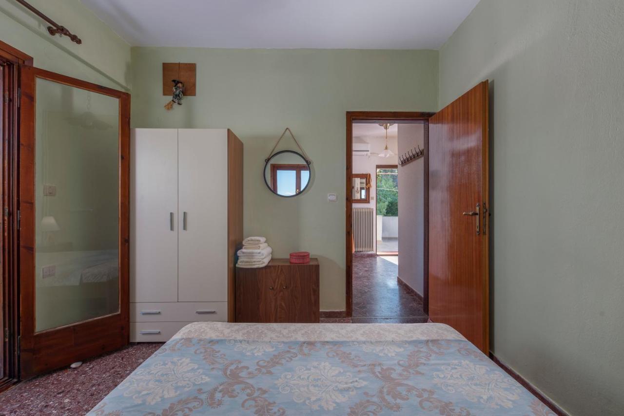 Antigoni'S Apartment Вурвуру Екстериор снимка